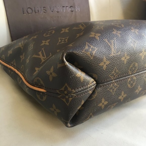 Louis Vuitton Sully Monogram - Picture 10 of 15